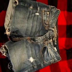 American eagle shorts size 4
